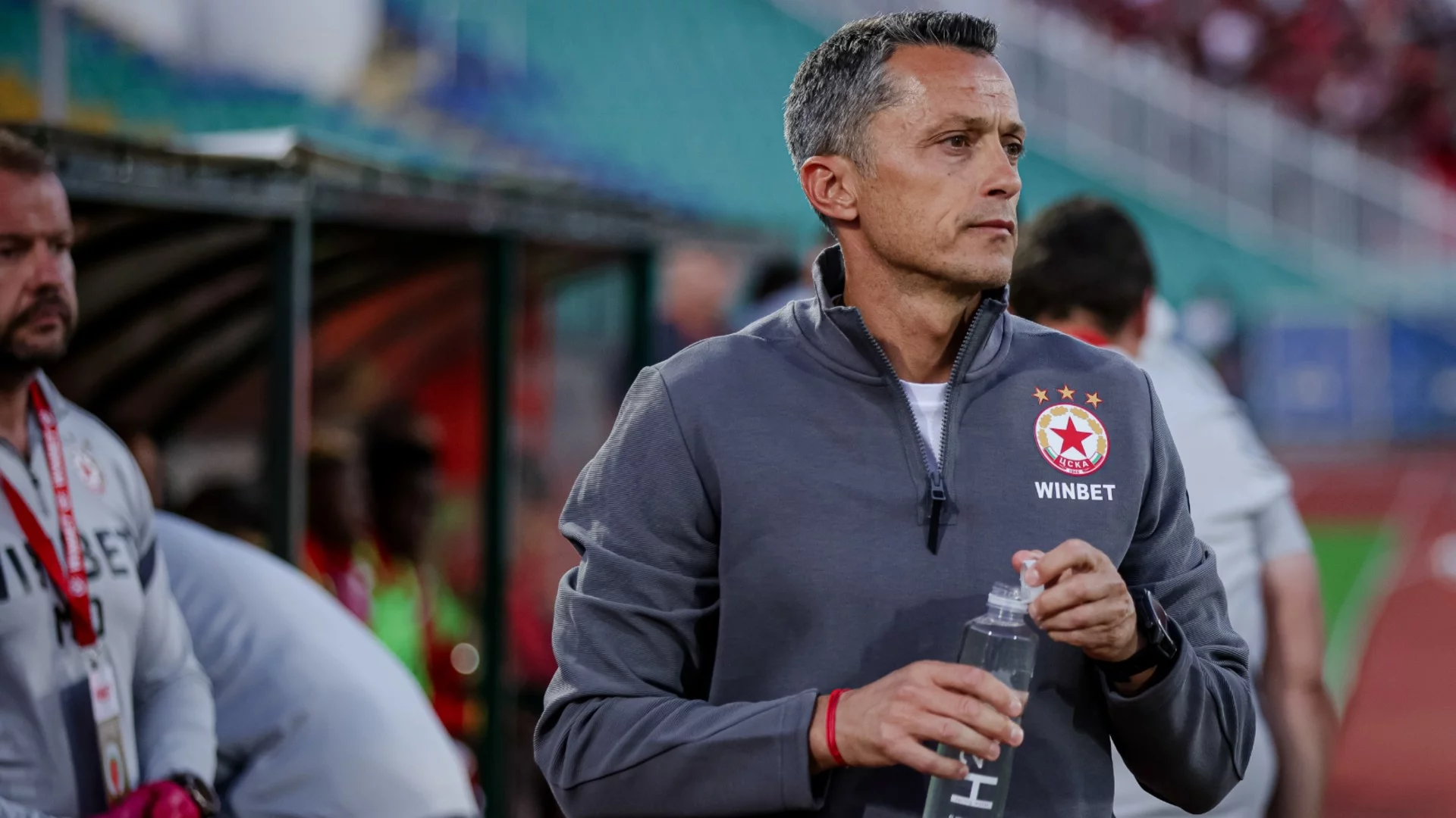 "ЦСКА не играе като отбор, който се бори за титлата": Христо Янев е готов за оставка
