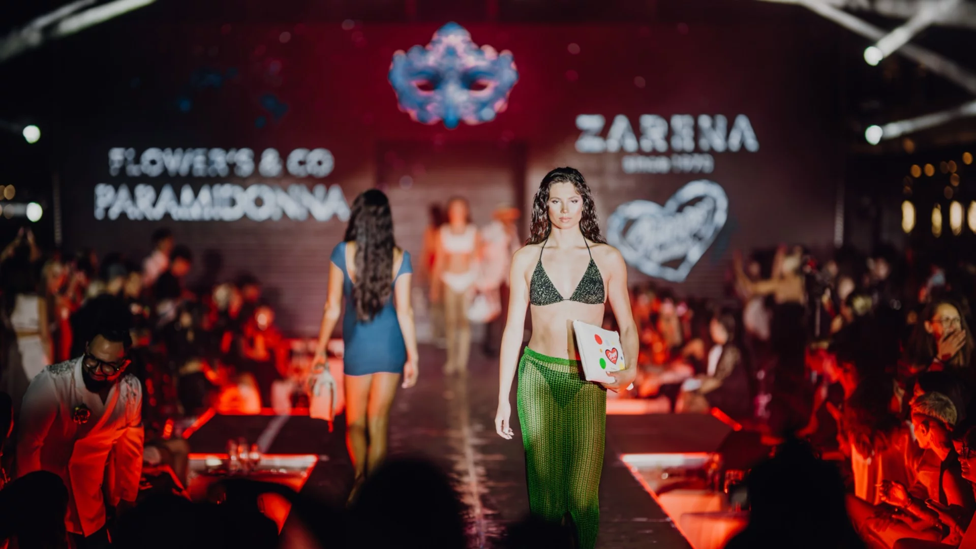 Когато добрият вкус срещне модата: Happy Доставка и Zarena на модния подиум