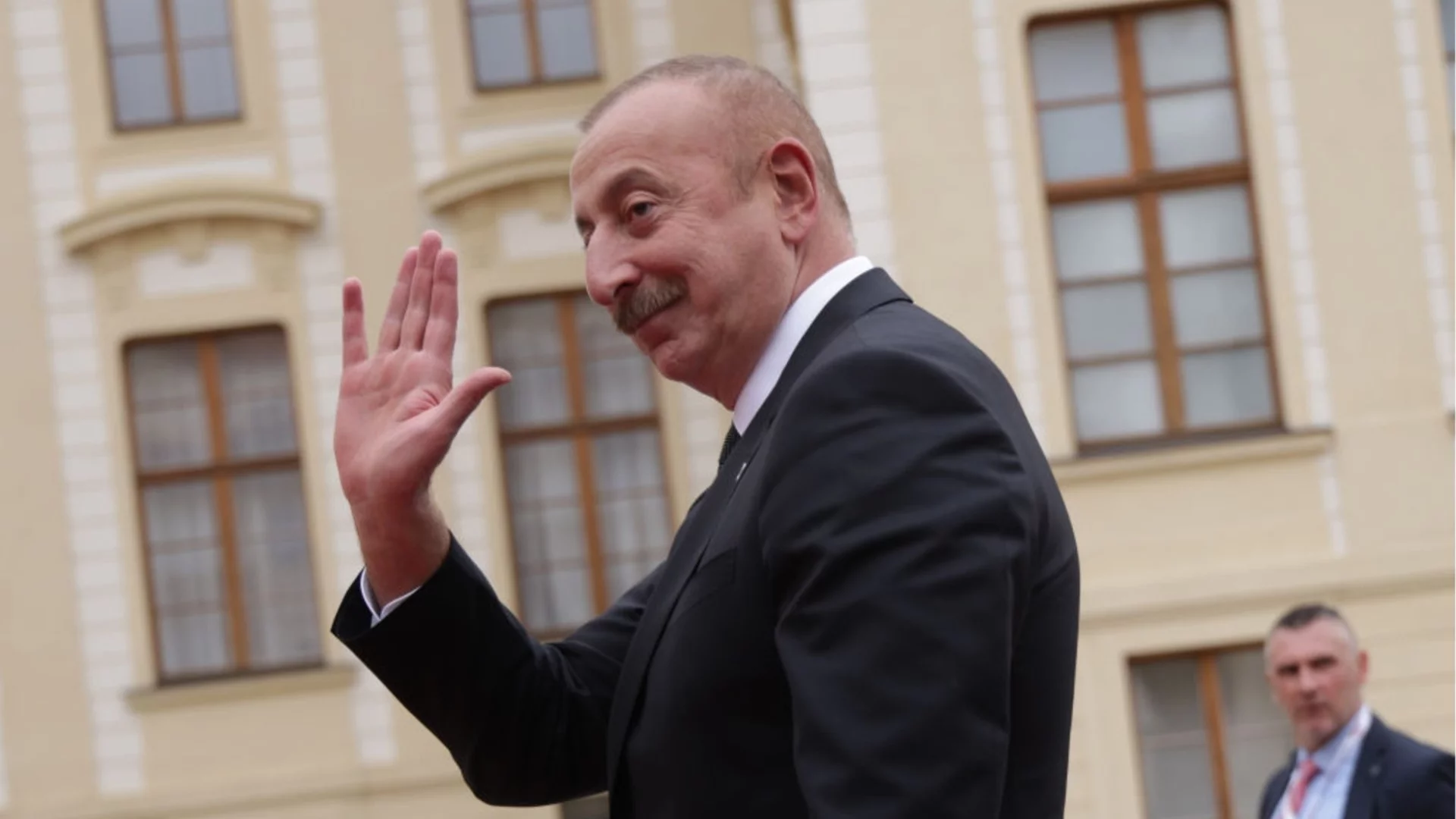 "Русия не може да дава петрол и газ, готови сме да я сменим": Z-канал плаши Азербайджан със спиране на водата след тези думи на Илхам Алиев (ВИДЕО)