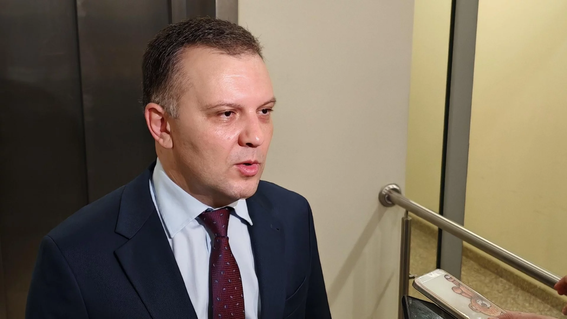 След като ВСС отказа да отстрани Русинова: Правосъдният министър вижда връзка с "Хемусгейт"
