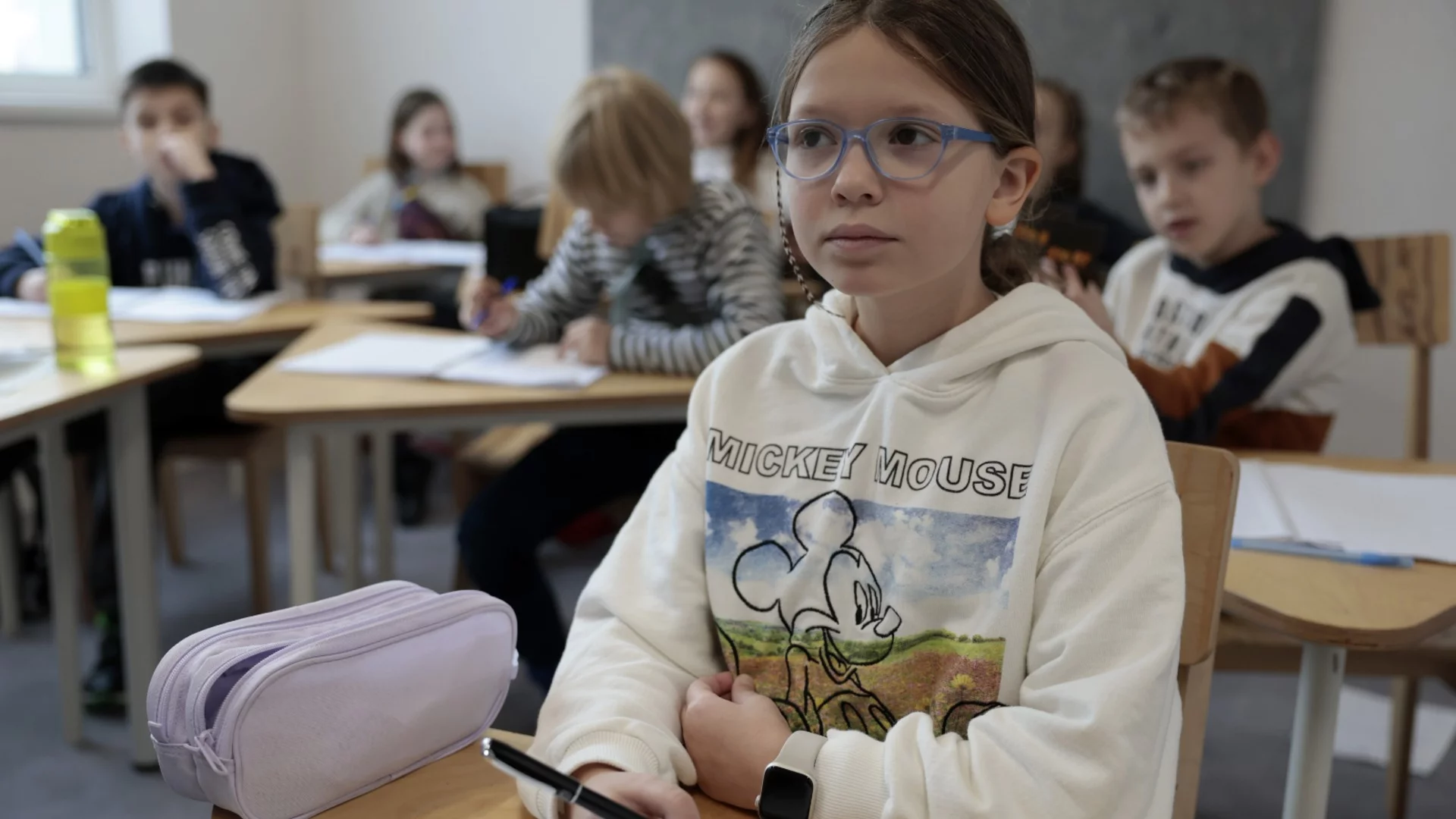 Двойни глоби и религия, но без задължителен час на класа: Властта предлага до 150 евро глоба за родители, ако децата отсъстват от градина и училище
