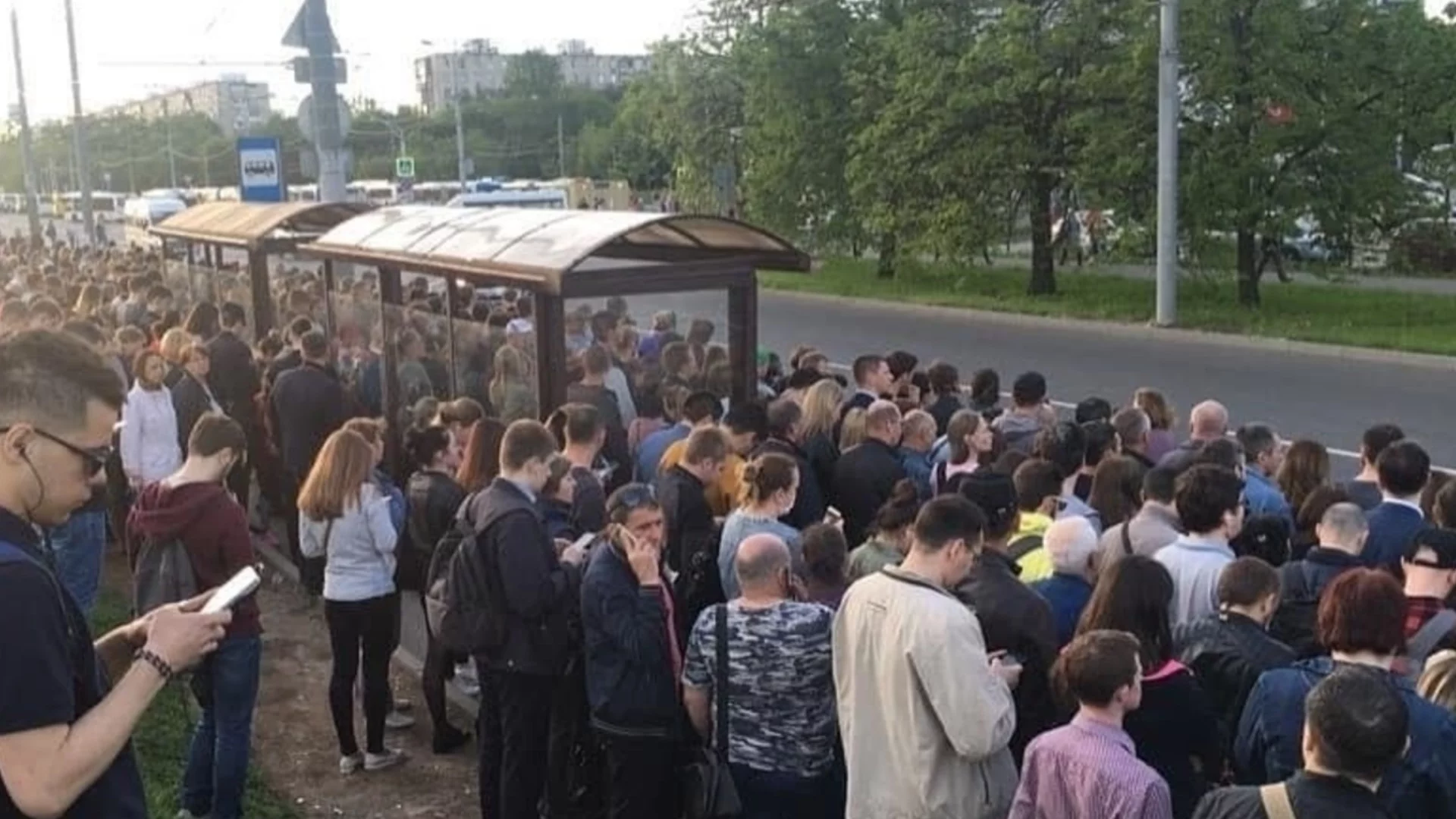 Русия удължава забраната за износ на бензин 