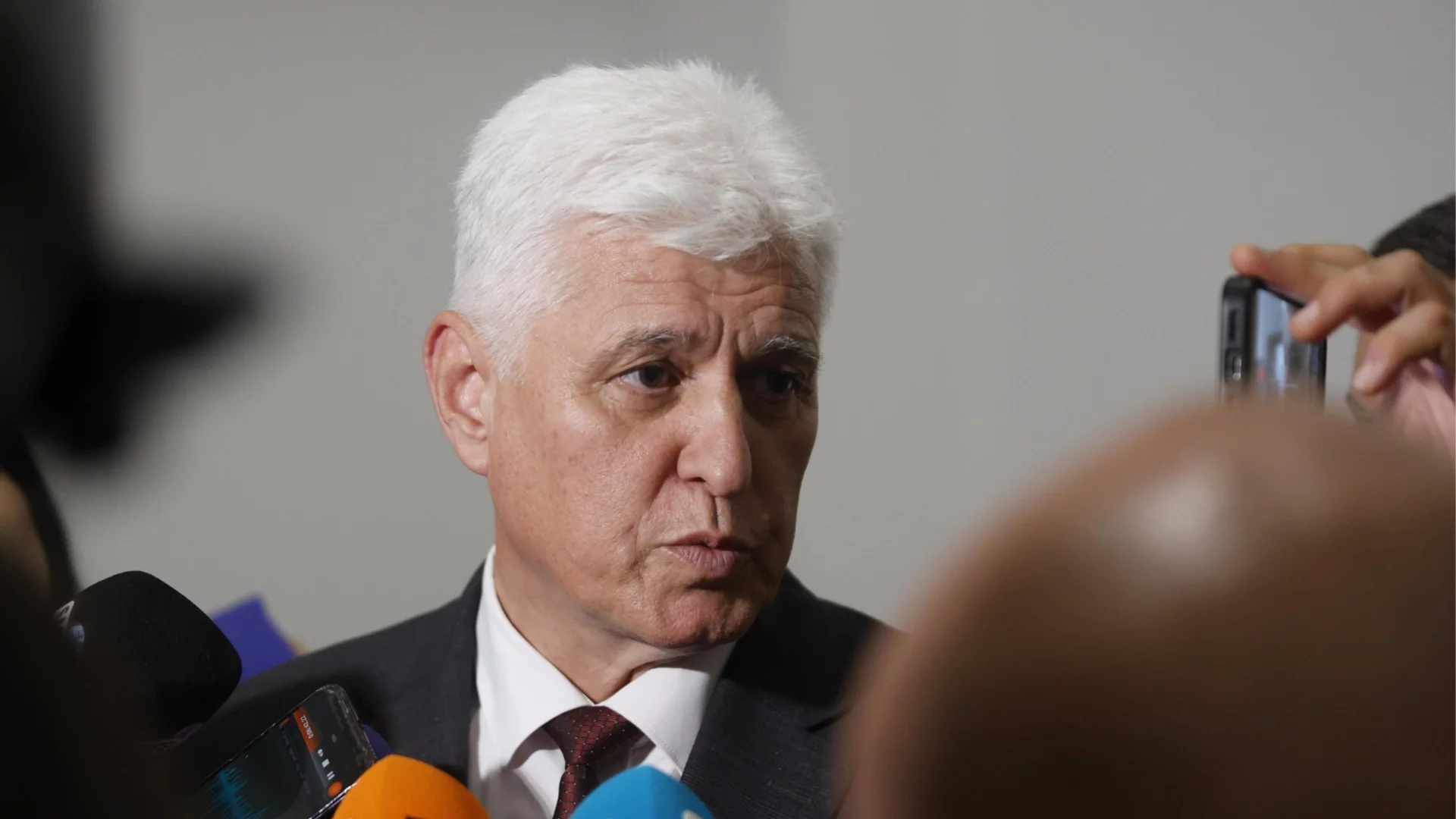 Димитър Стоянов успокоява: България е под чадъра на противоракетната отбрана на НАТО