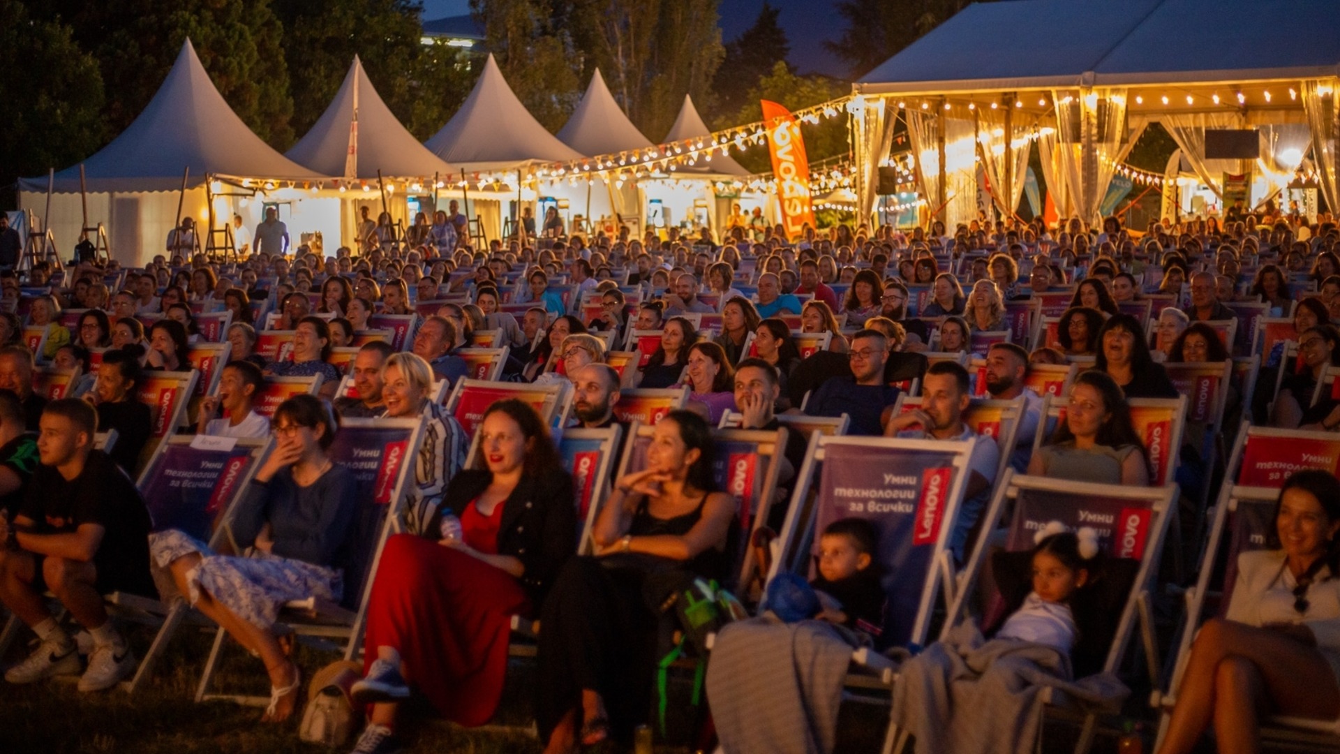 Първите 7 на Sofia Summer Fest: Летният фестивал на София с изложба на Моста на влюбените