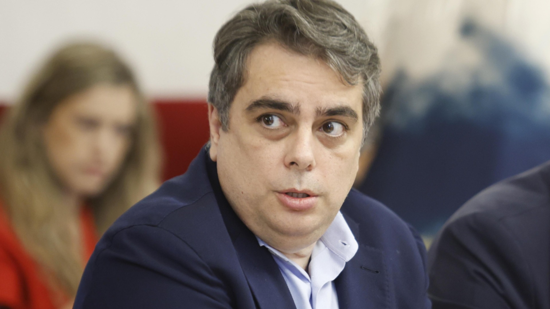 Какво ще стане, ако не наложи вето: ПП след срещата с Йотова за бюджет 2026