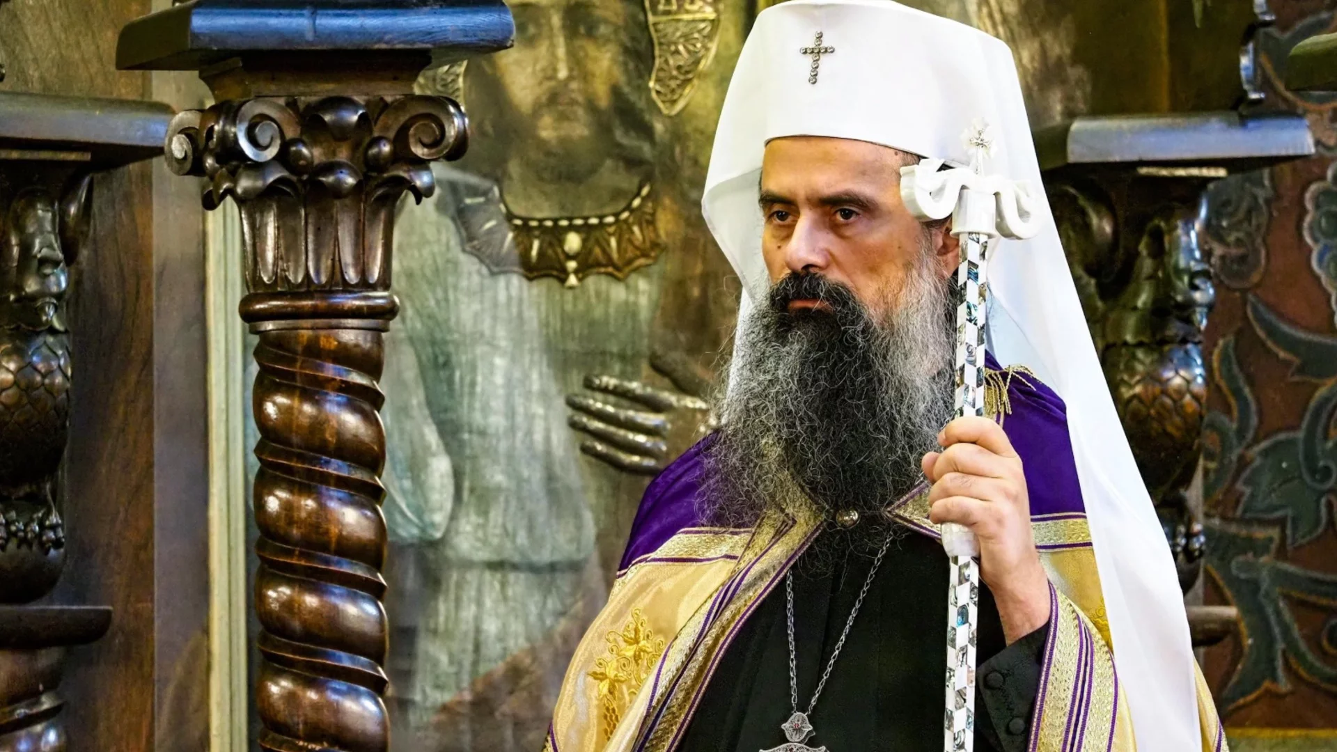 "Подкрепя руската ерес, глух за сигнали за педофилия, намеса в светската власт": Скандал в БПЦ, Никанор със скандални обвинения към патриарха го призова да си ходи