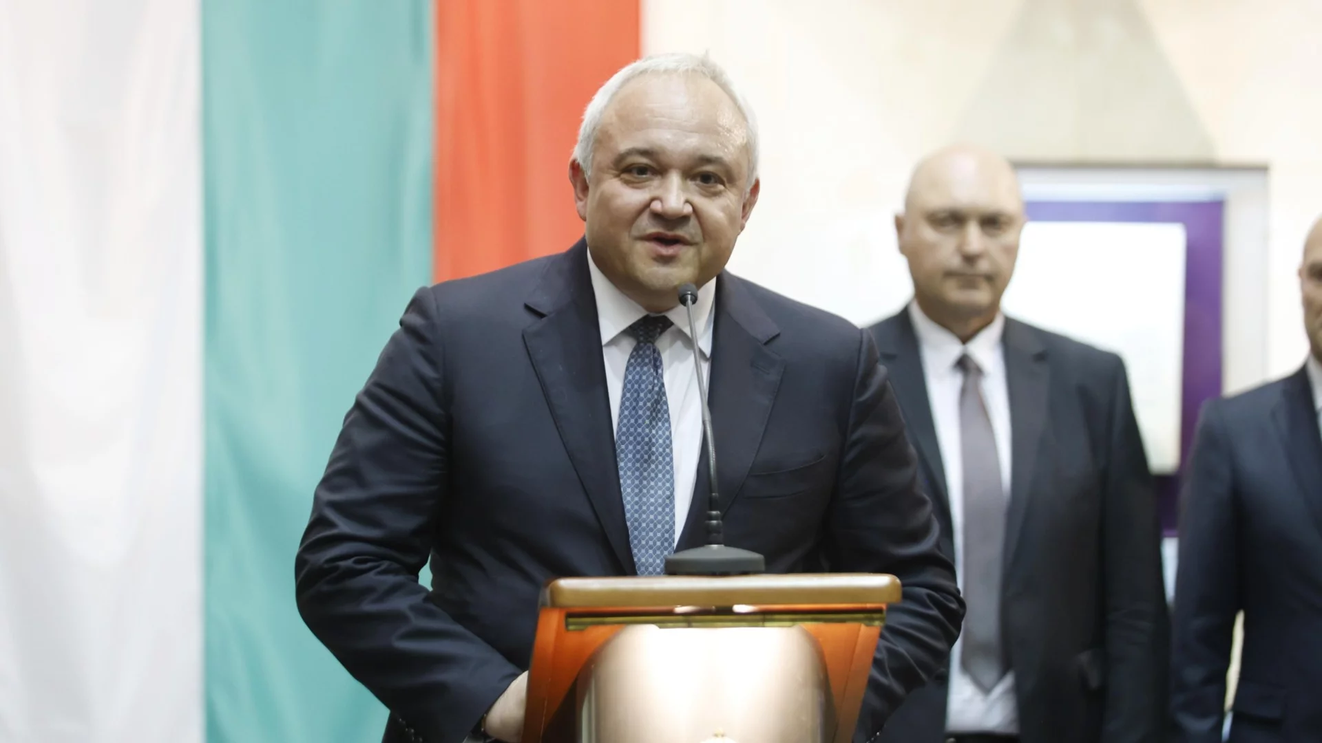 "Паразитно" звено в МВР: Демерджиев закрива структура, изхарчила над 3 млн. евро за заплати