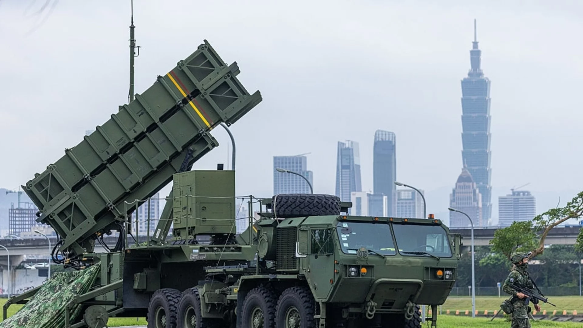 САЩ се изчерпват военно: Пентагонът дава повече пари за производството на ракети за системата "Пейтриът"