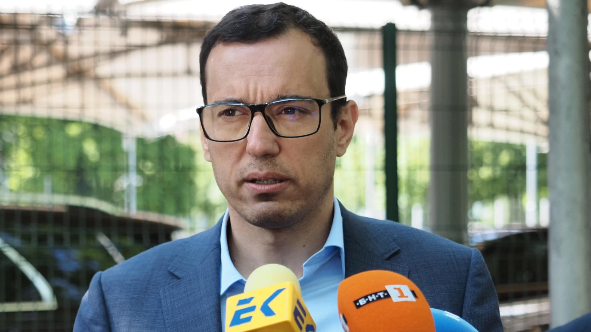 Терзиев нападна "Спаси София"