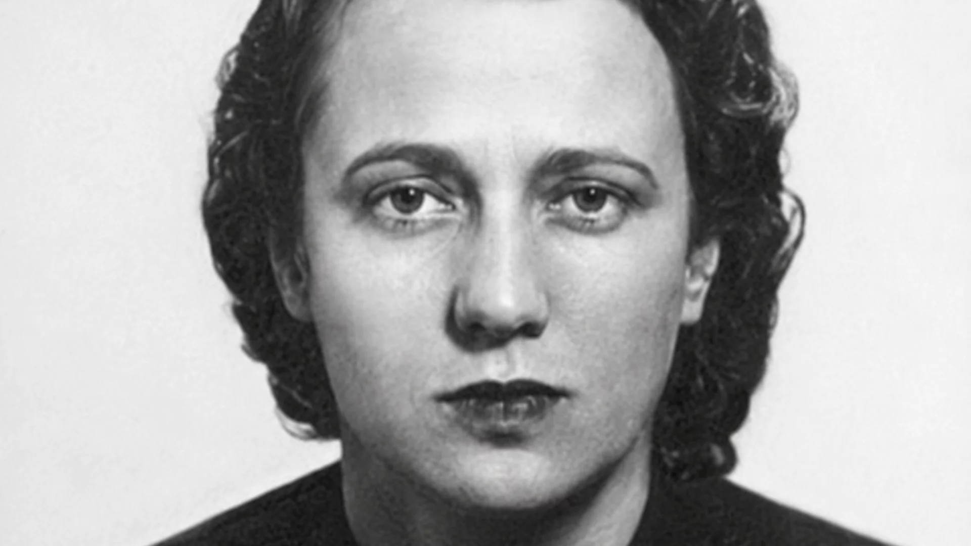 Мислим ги за народни песни, а ги е написала тя: Коя е авторката на "Ако зажалиш някой ден"