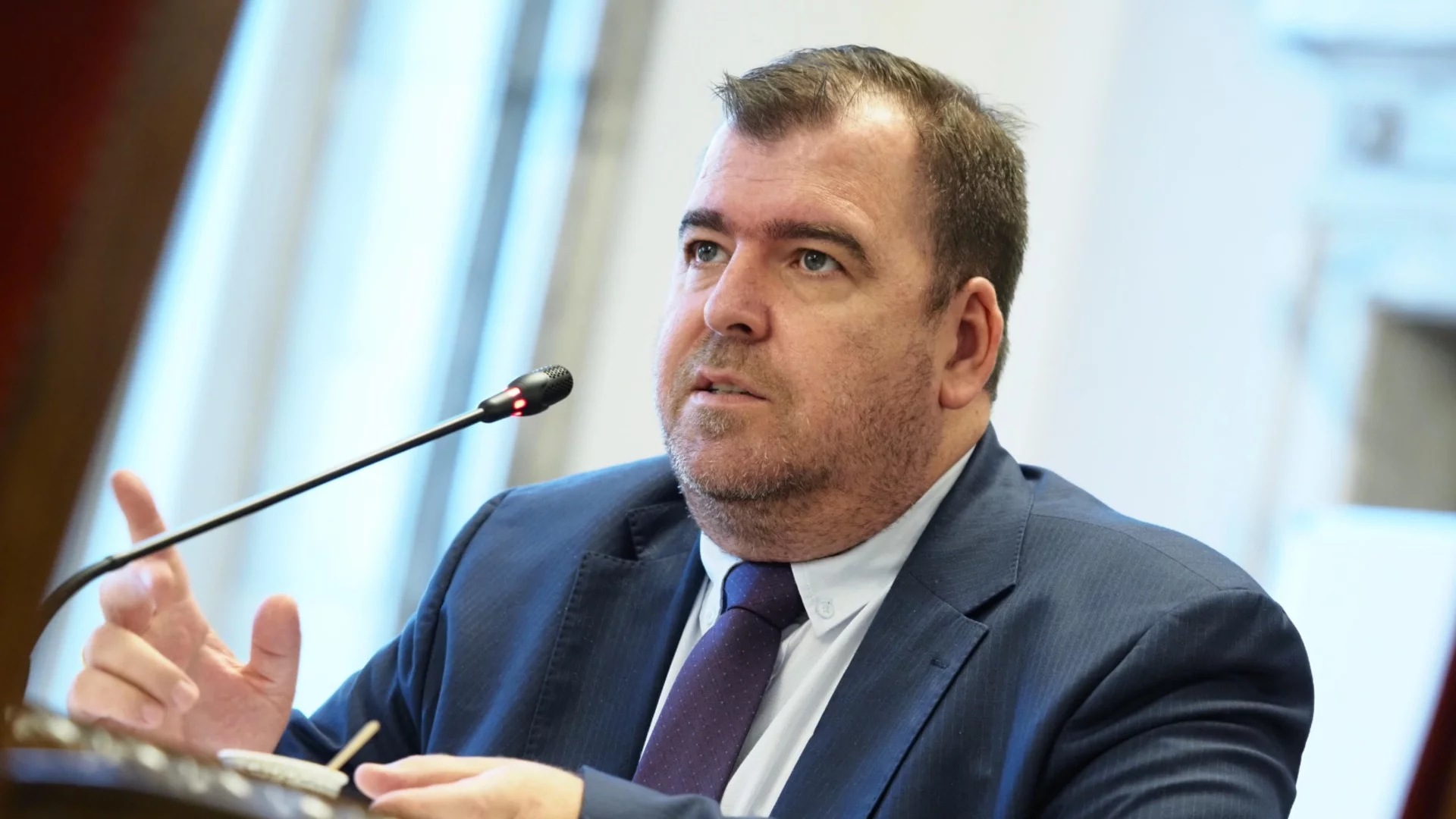 Явор Гечев: Този бюджет не прави никой щастлив, но е полезният такъв