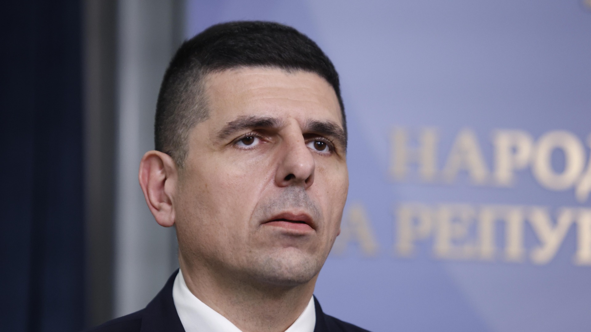 Бюджет 2026 е престъпно слаб: Опозицията плаши да свали властта с протести през есента