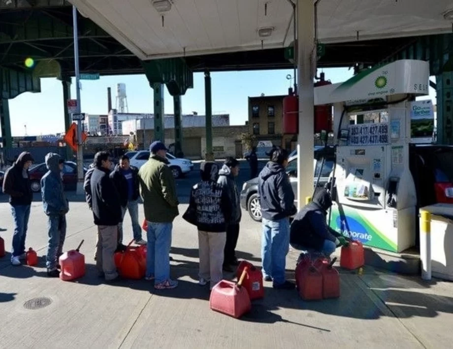 Сталинизация и перестройка: Бензин няма, действайте