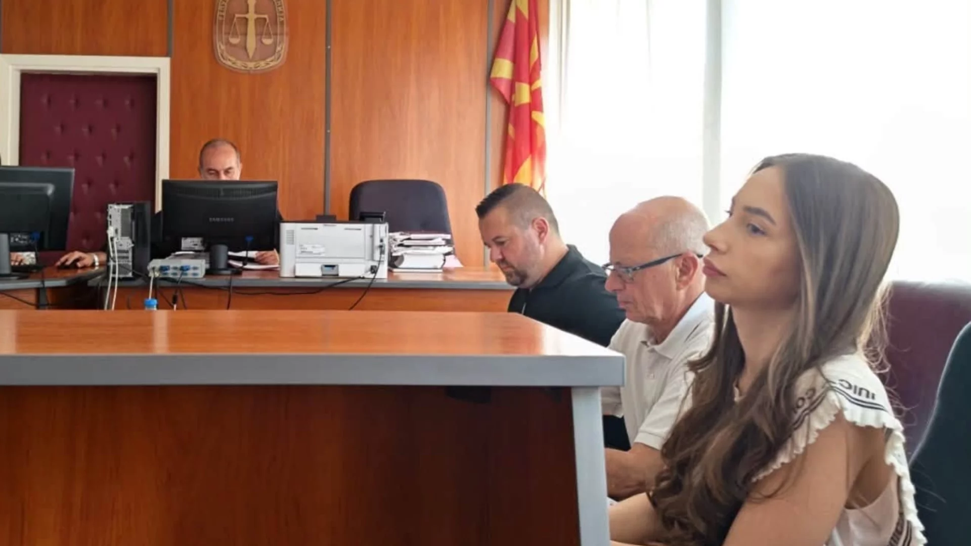 "Има риск да остане инвалид": Майката на Ива Михайлова се оплака от натиск срещу свидетели 