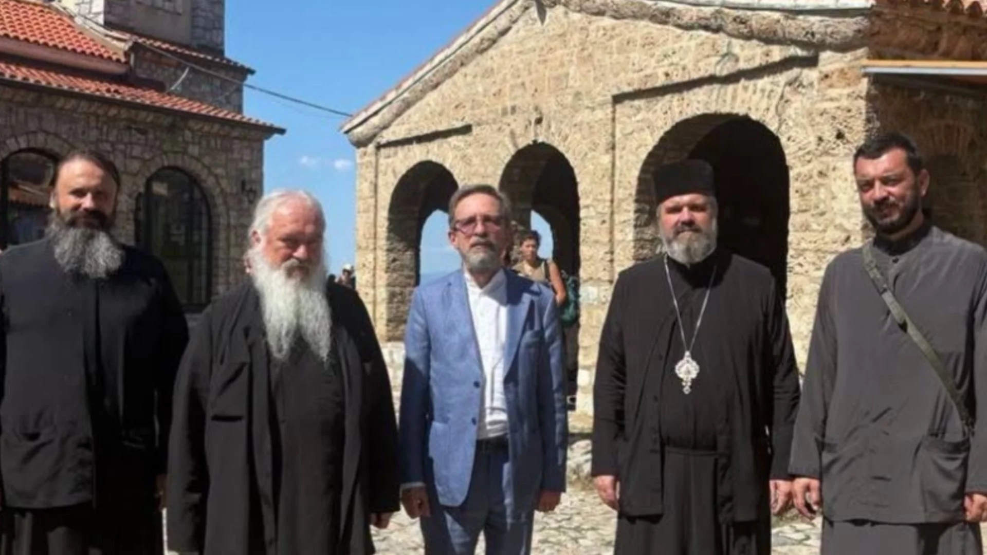 Руското влияние в македонската църква: Скорошно посещение на руския посланик го потвърди (СНИМКА)