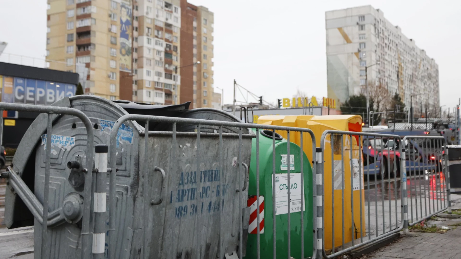 Общината подписа договор за сметопочистването в три района на София