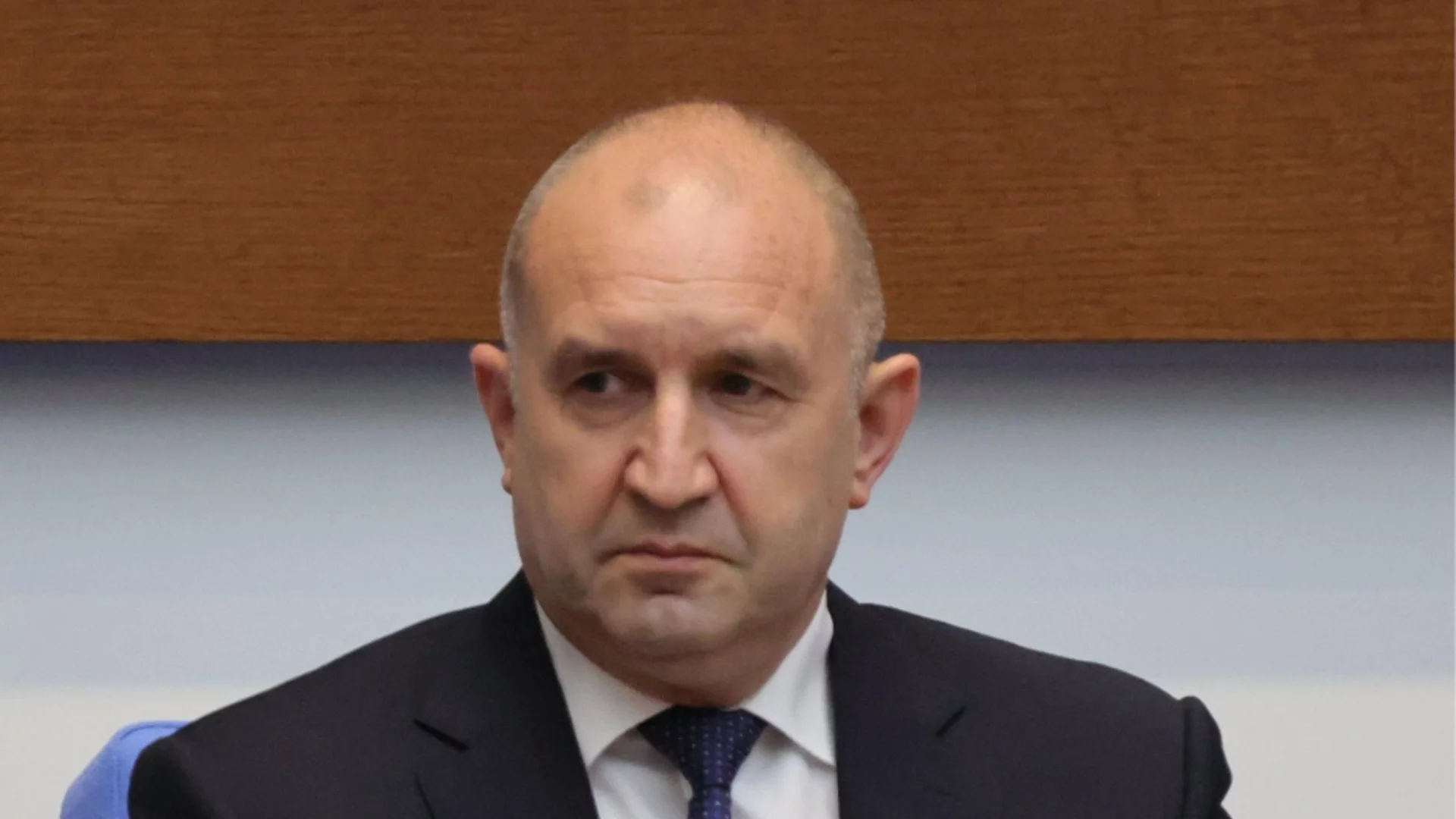 Радев се чу с външния министър на Великобритания: Какво са обсъдили?