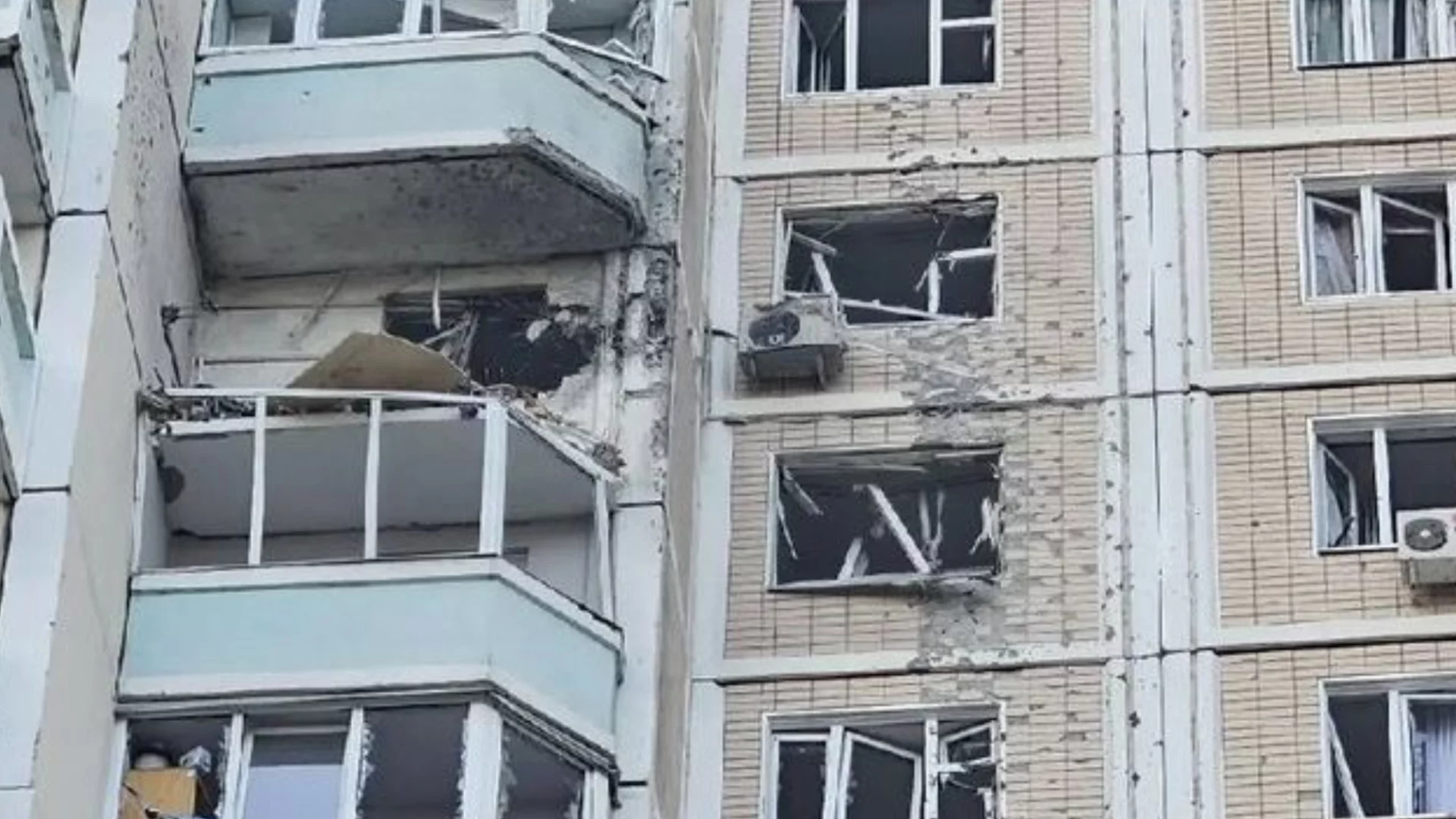 Как да си купиш жилище в Русия с близка до средната заплата? Зам.-председател на Думата умря от смях (ВИДЕО)