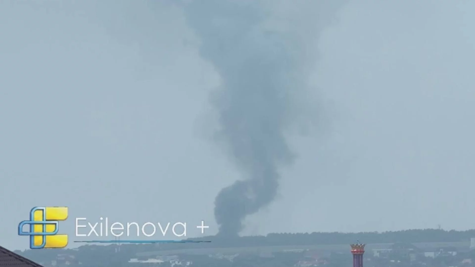 Украинска атака и дим недалеч от Двореца на Путин в Геленджик (СНИМКИ)