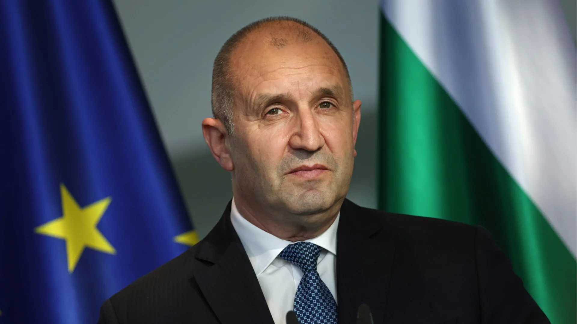ДБ: Именно Румен Радев "раздава политическо бащинство на убийци"