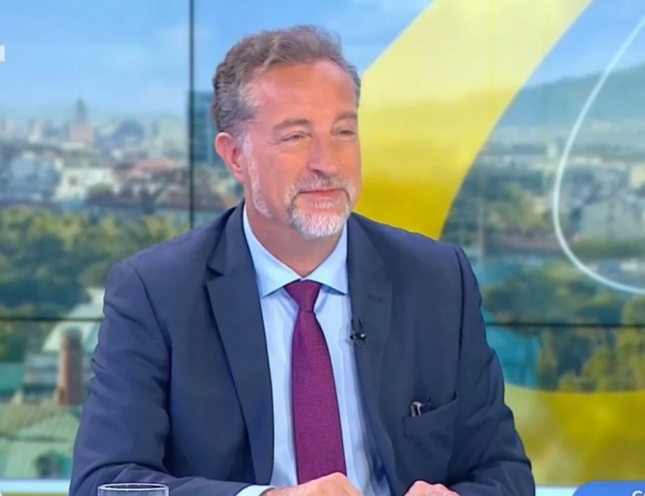 Правителството с план да брани медиите от властта. Вицепремиер: БНТ е супер, БНР не става