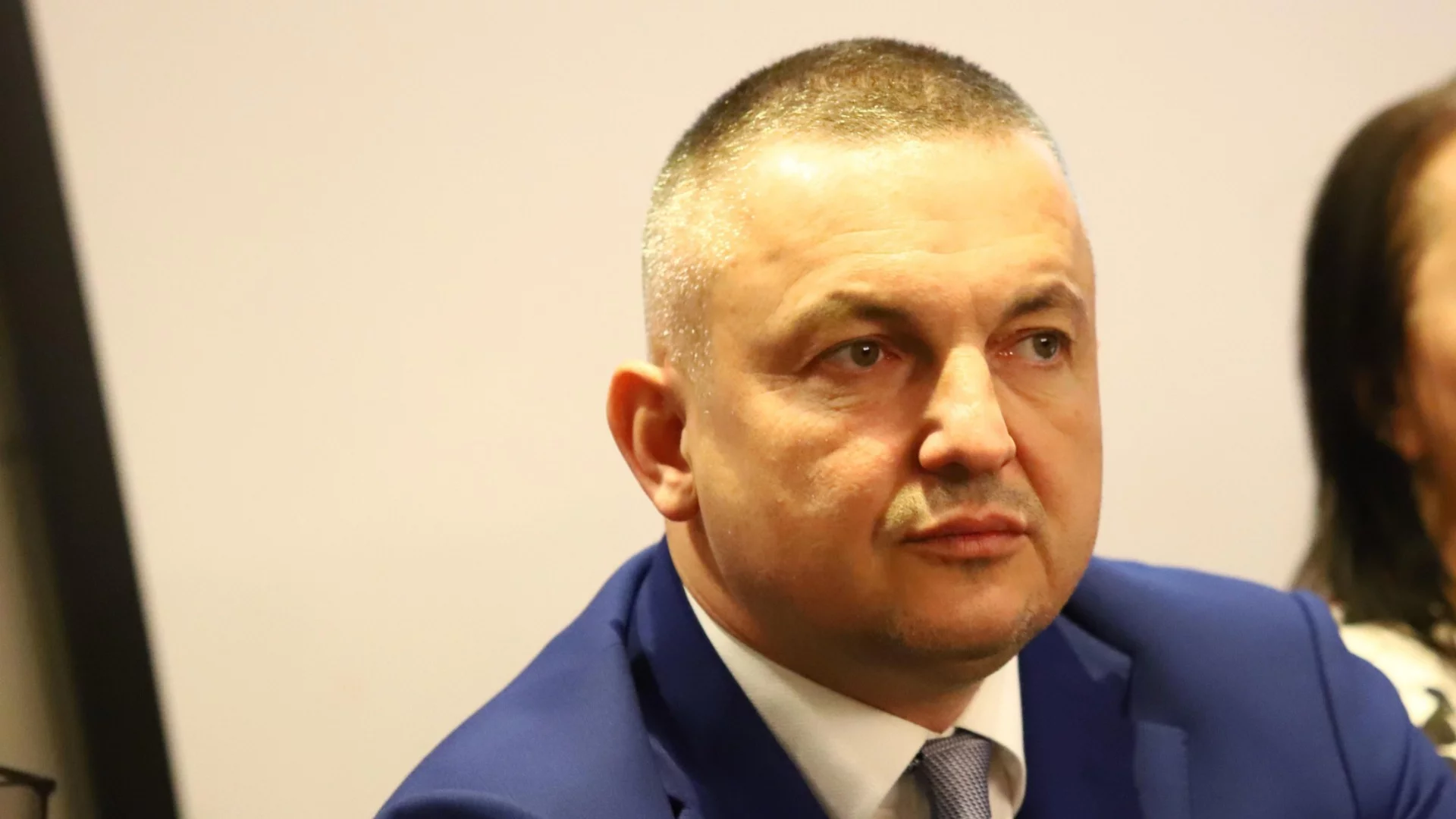 Рокади в ГЕРБ-Варна: Смениха Иван Портних