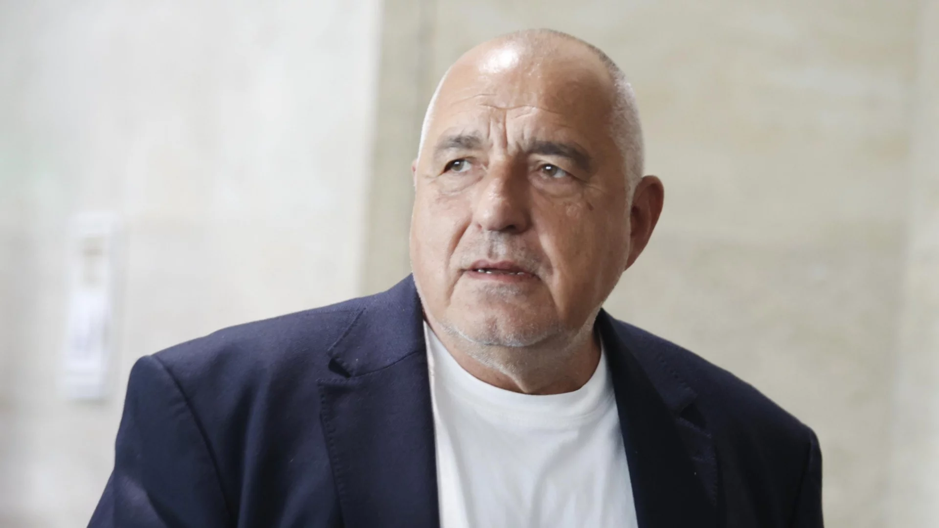 "Хайде за хубавите работи да не се делим по такъв грозен начин": Позитивен - Борисов поздравява от Дара до левскарите (ВИДЕО)
