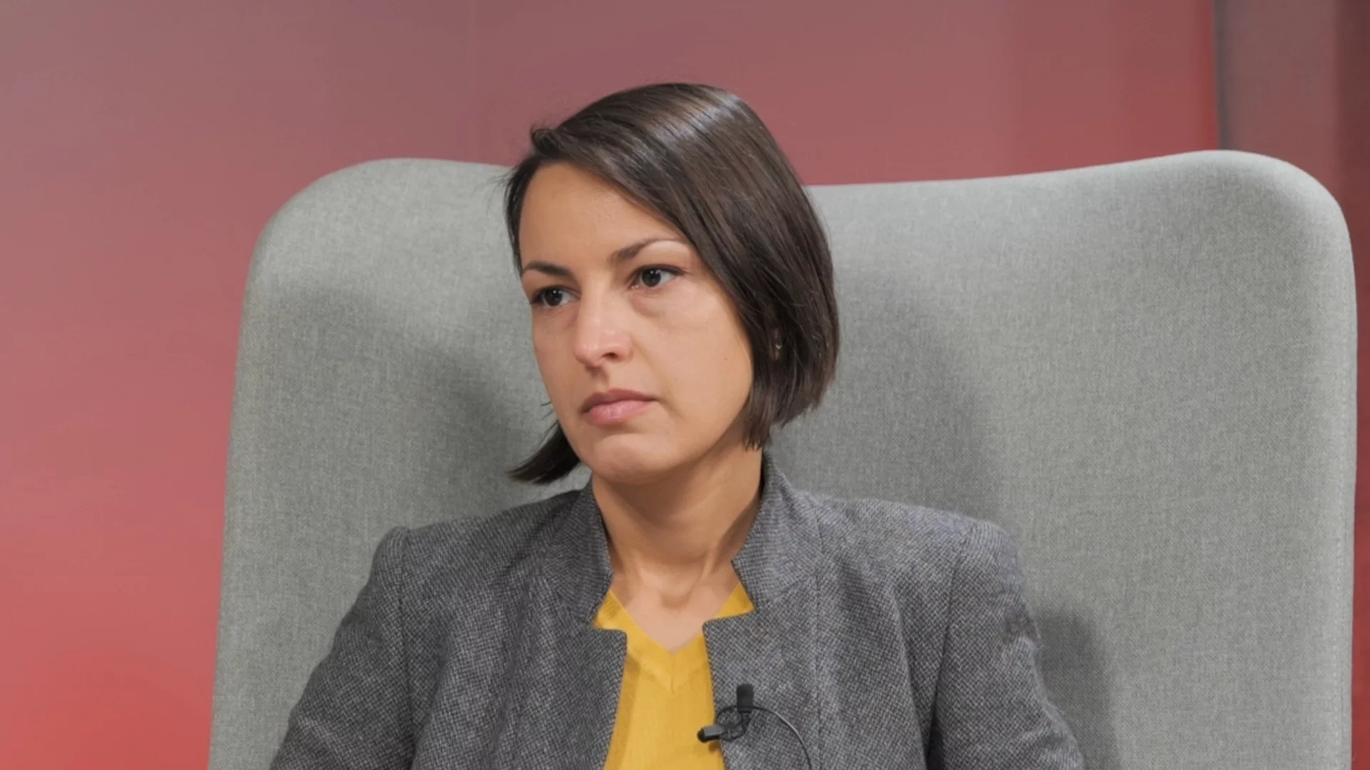 Разбиранията на Потресаващата Бутафория за национален интерес явно са да върне Южна България на Турция, а Северна - на Русия