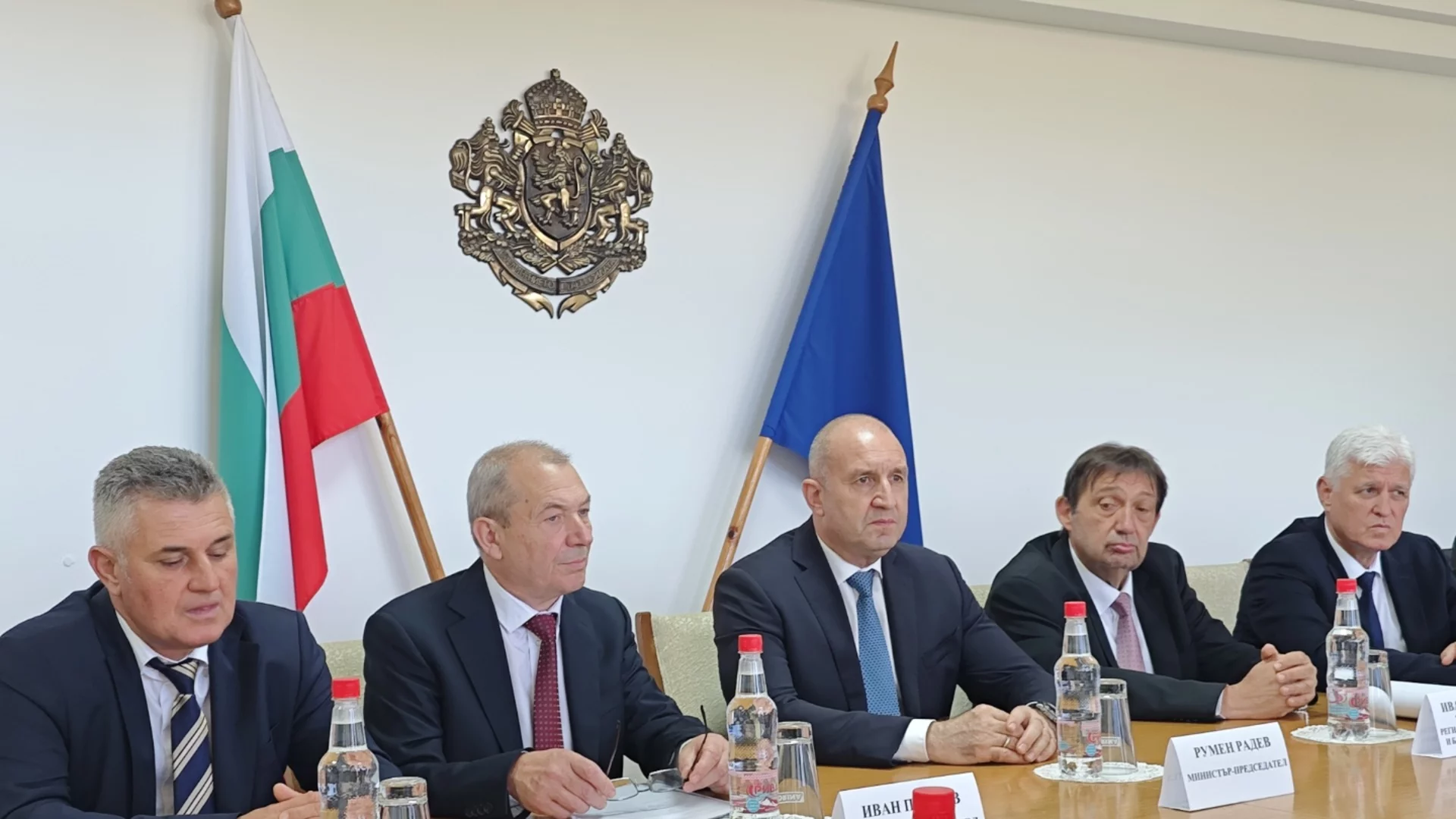 Община Плевен докладва напредъка по ВиК проектите на работна среща с Румен Радев