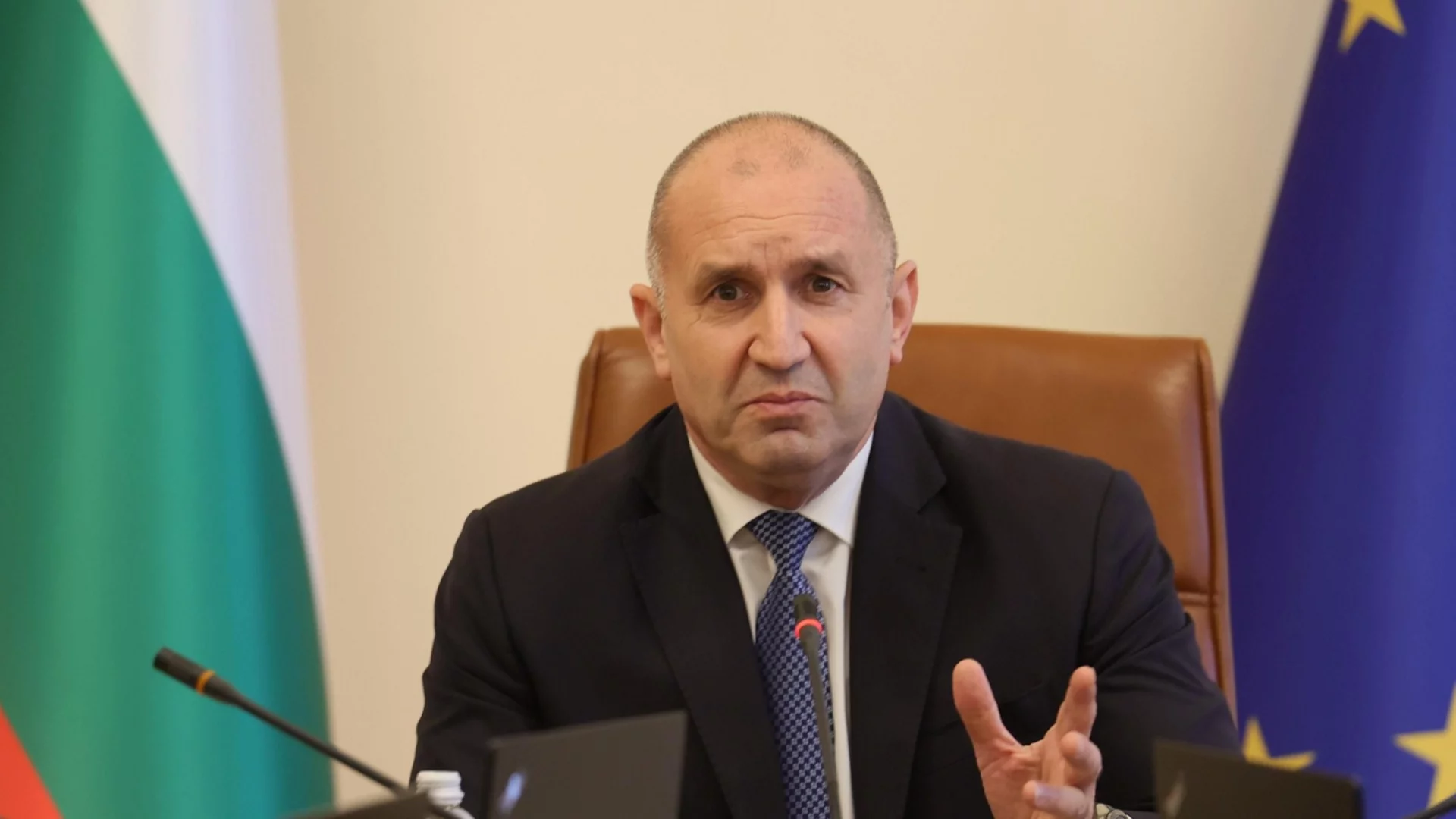 "До момента нямаме опустошителни пожари": Радев се похвали с усилена превантивна работа