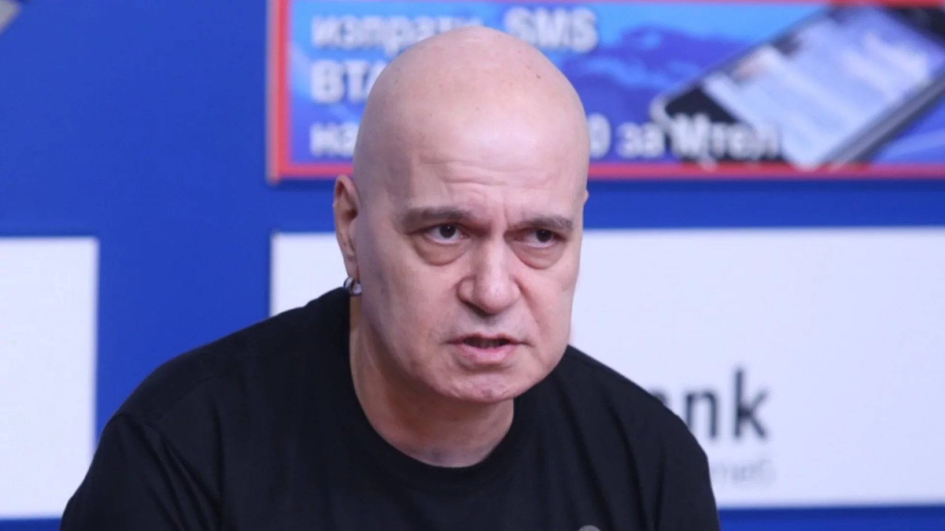 "Военният министър ще яде бой": Трифонов обвини в лъжа държавата за опасността от Иран