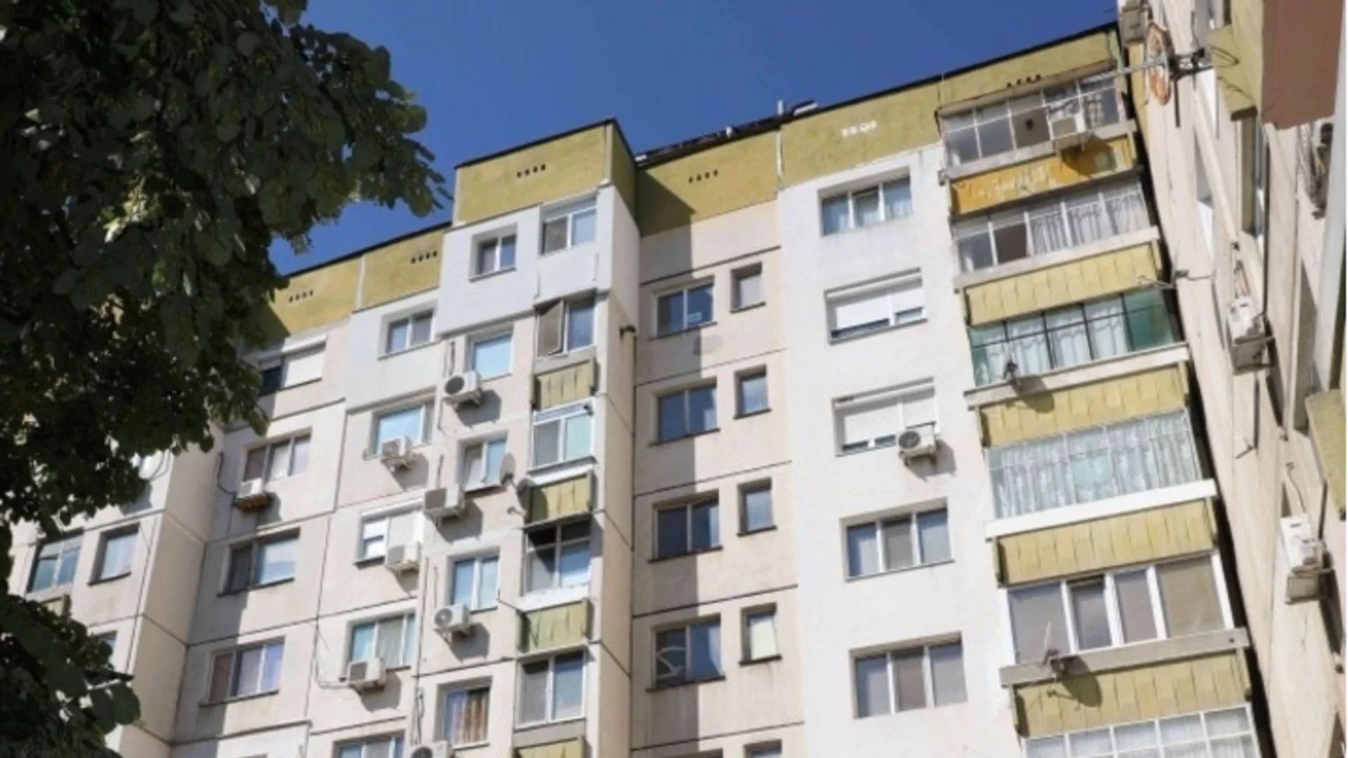 Обновяват 9-етажна жилищна сграда в Стара Загора