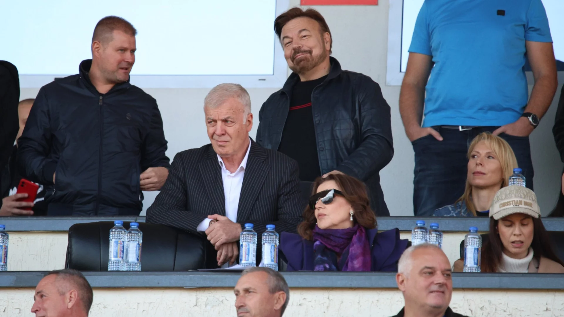 Мило Борисов изостави Левски, за да спаси емблематичен отбор в криза