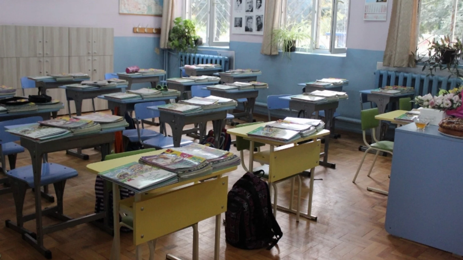 Омбудсманът се обяви срещу преместването на пролетната ваканция през май