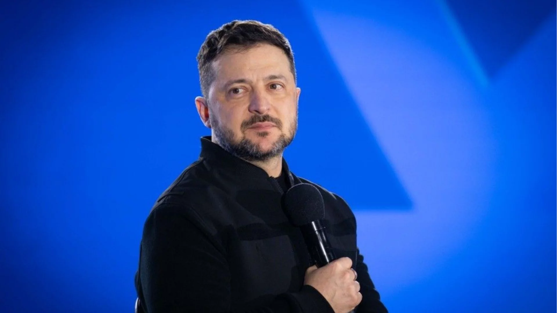Зеленски призова Китай да усмири Путин: "Никой диктатор не бива да заплашва планетата със старите си бойни глави" (ВИДЕО)