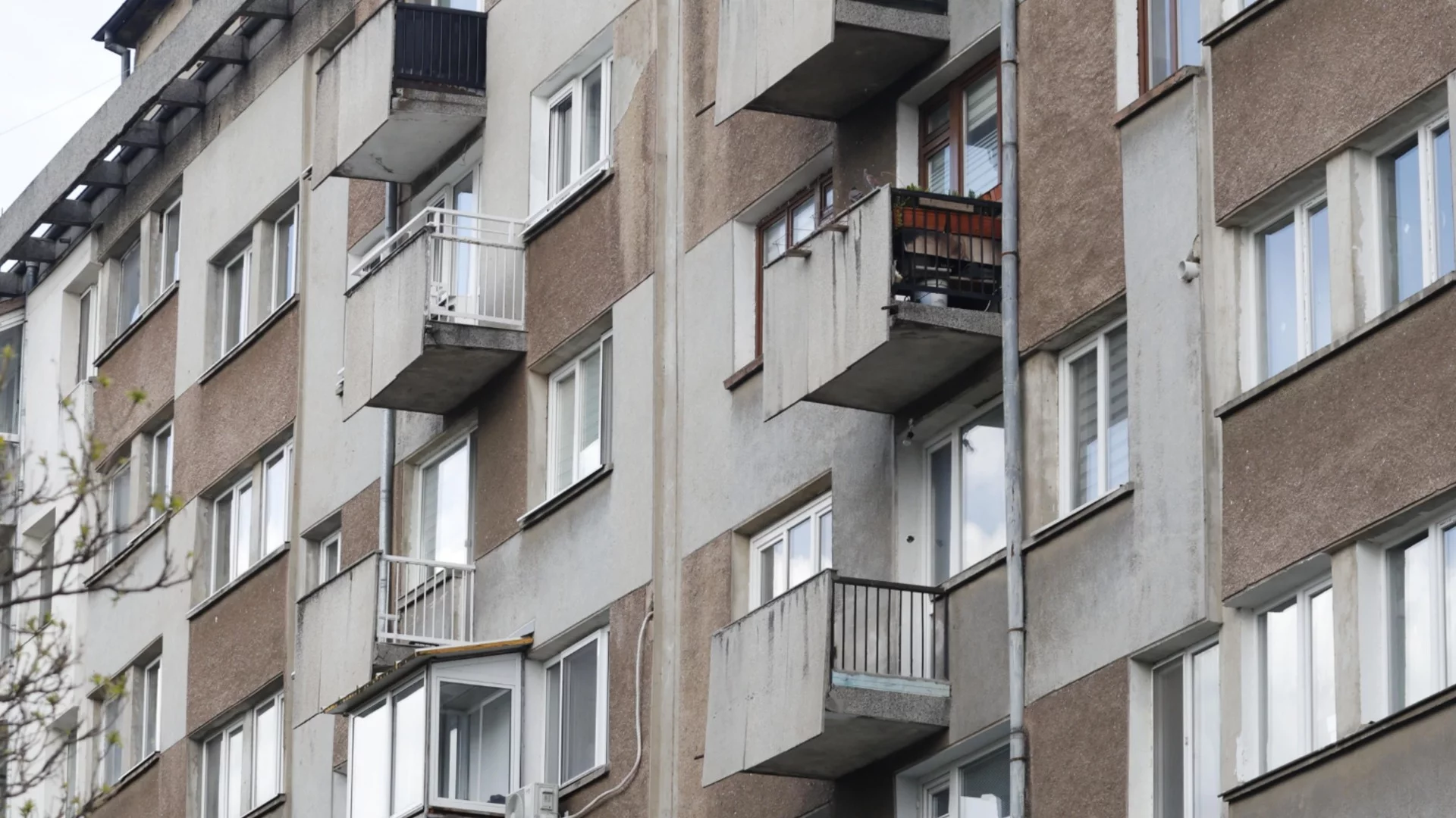 Община Божурище започна цялостно благоустрояване на междублоково пространство