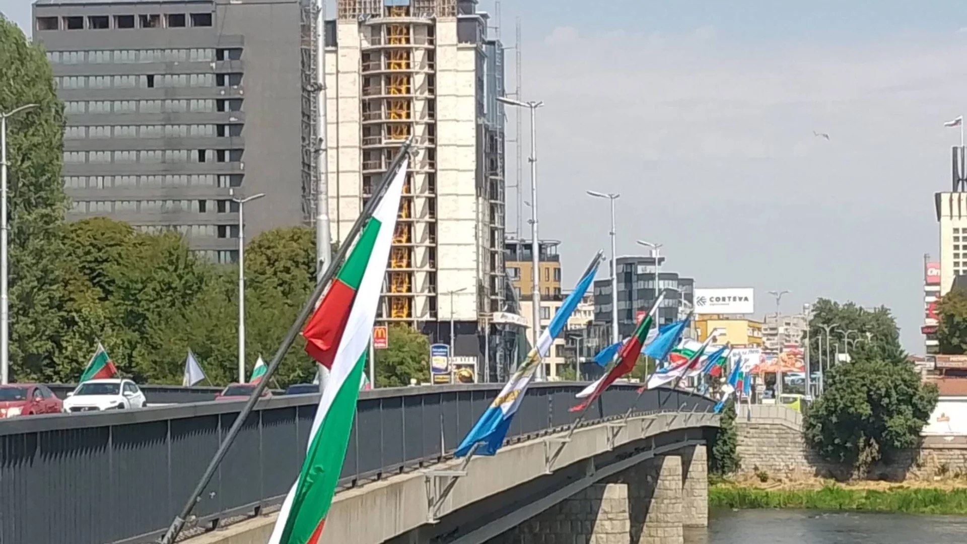 Пловдив посреща 6 септември с нови знамена