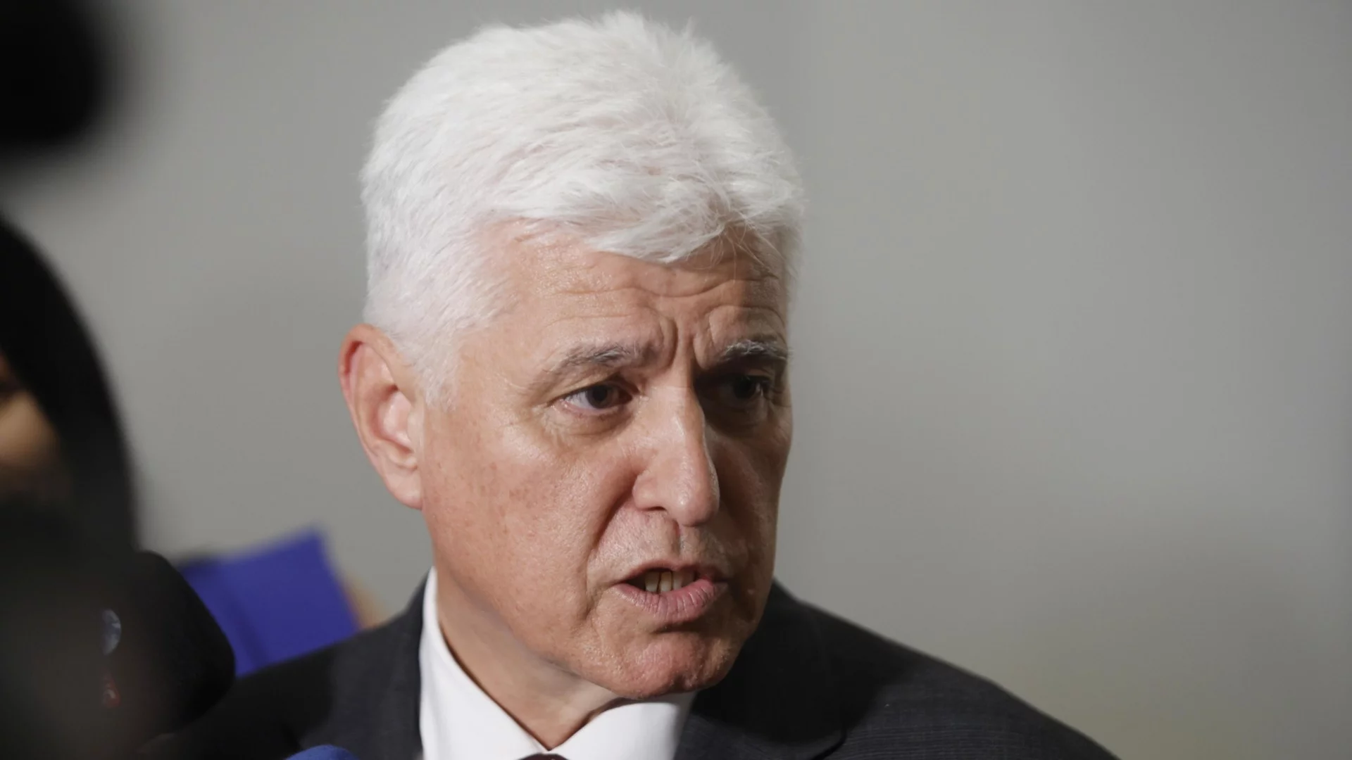 Пак руски дронове, но не като украинският: Военният министър говори и е скептичен за "Европейската стена" (ВИДЕО)