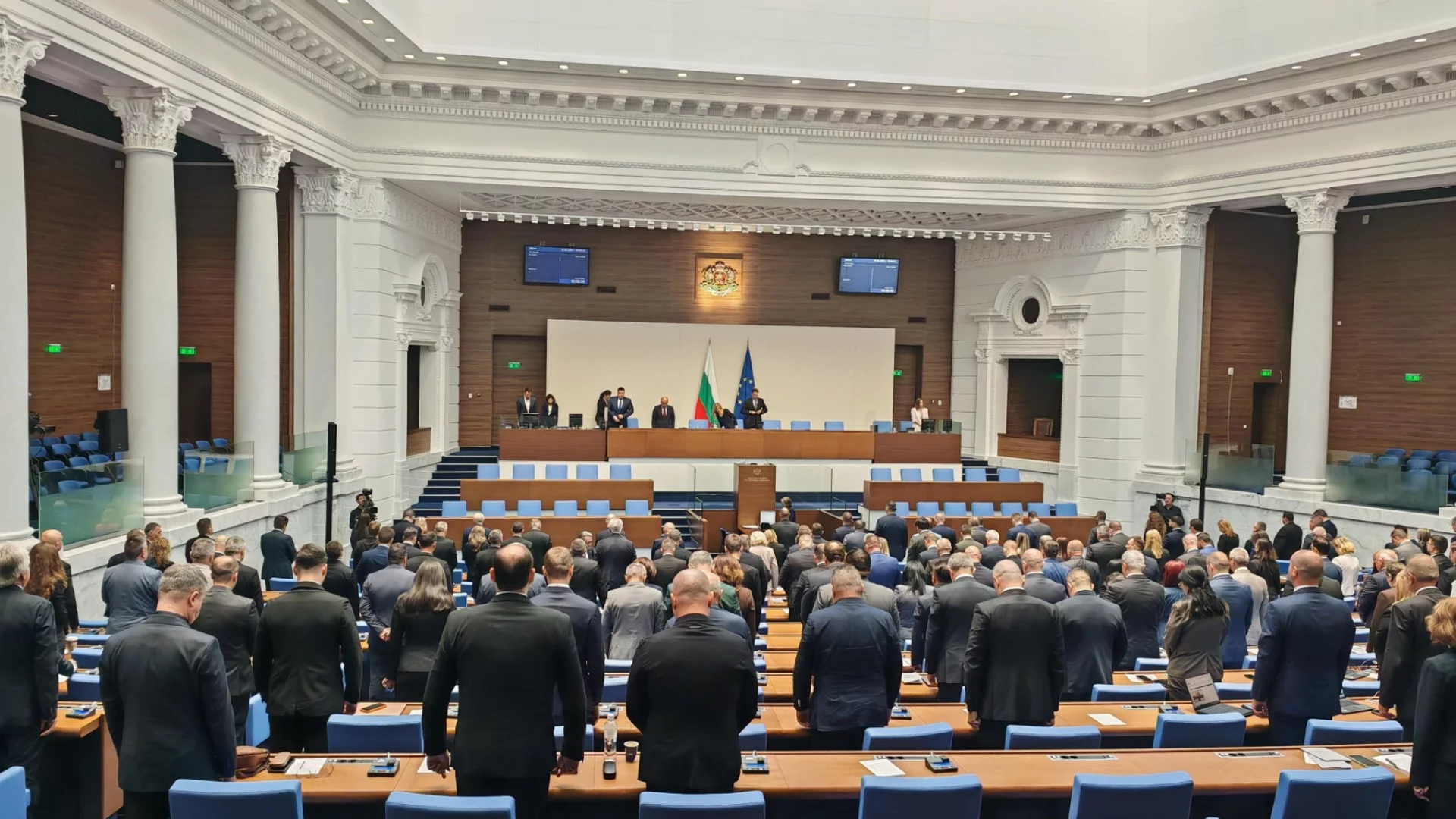 Народното събрание пред избор: Цяла дузина назначения чака депутатите, само в съдебната власт са над 20
