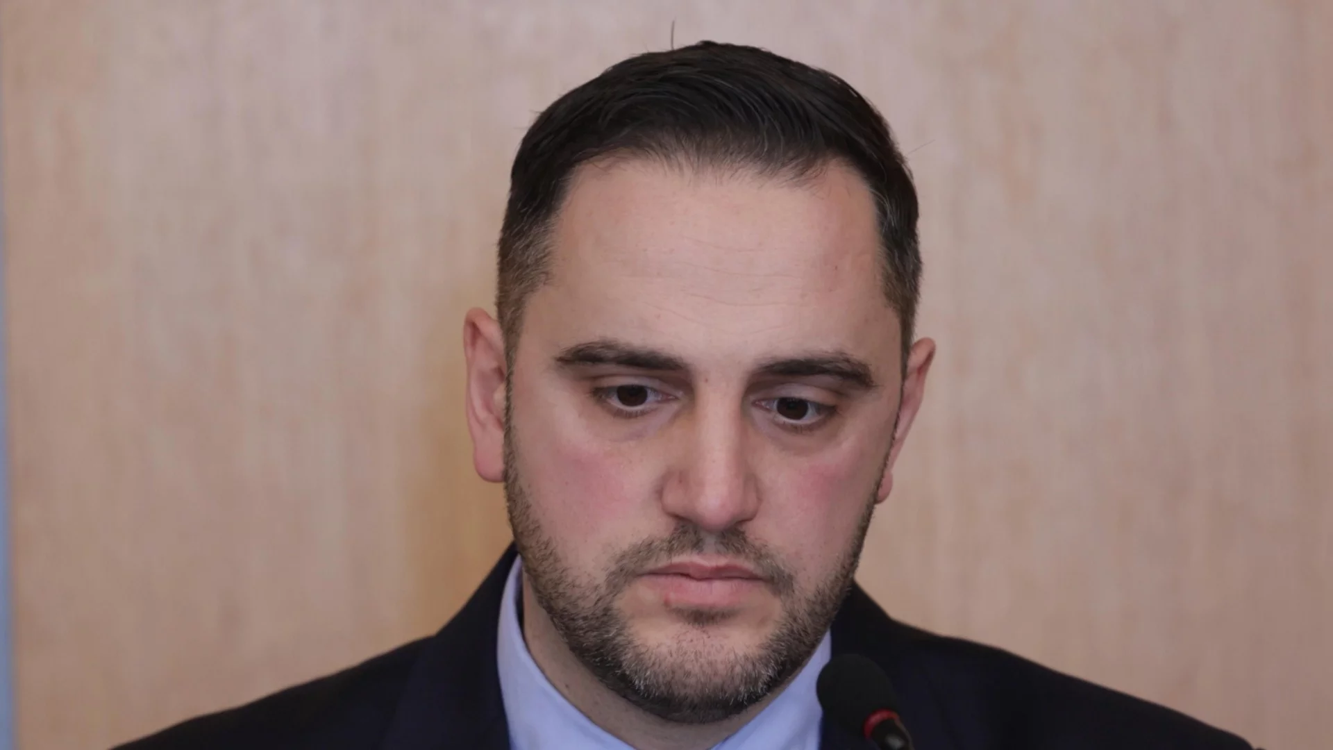 Много хора могат да слязат от автомобилите си, знаейки, че с таксита ще се придвижат по най-добрия начин (ВИДЕО)