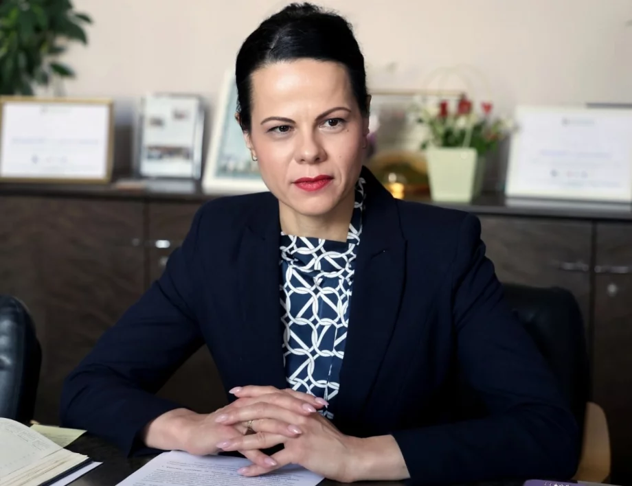 Показно как не се прави реформа
