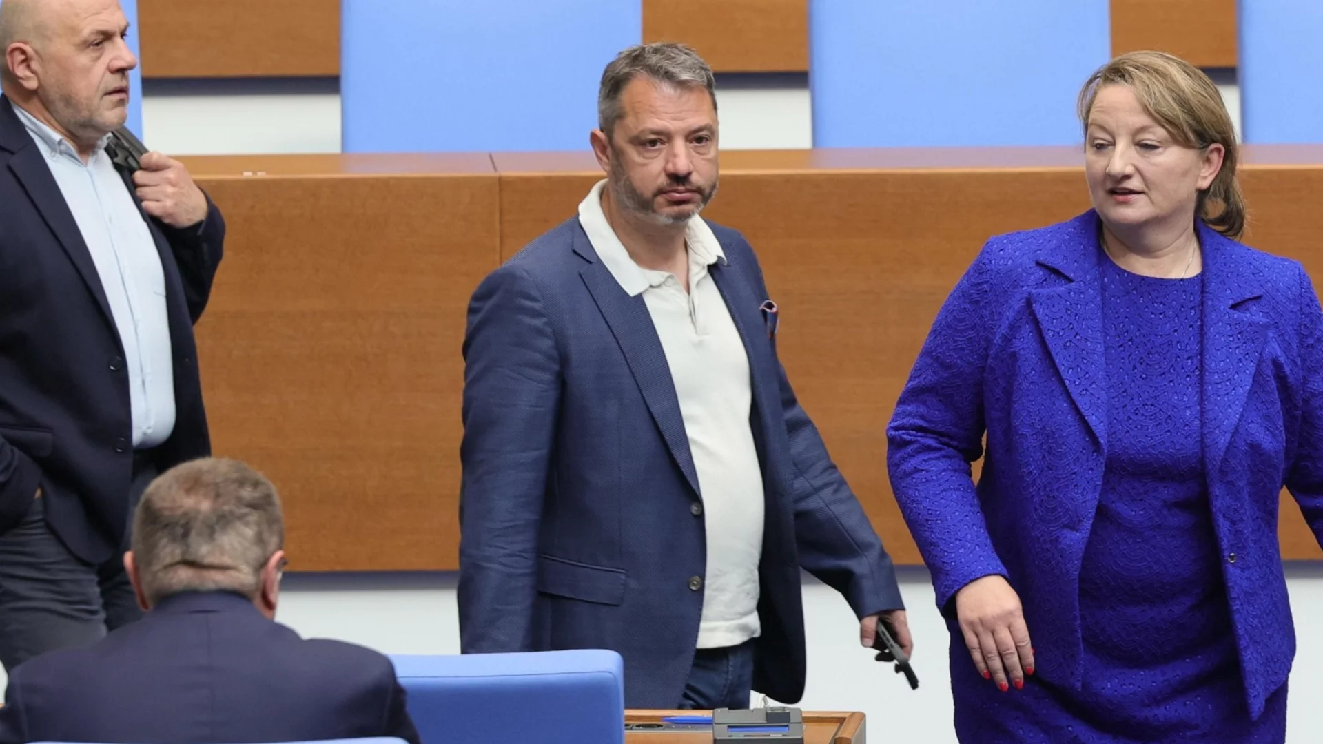 Делян Добрев: ГЕРБ трябва да има свой кандидат за президент, Гюров е манекен и инфлуенсър