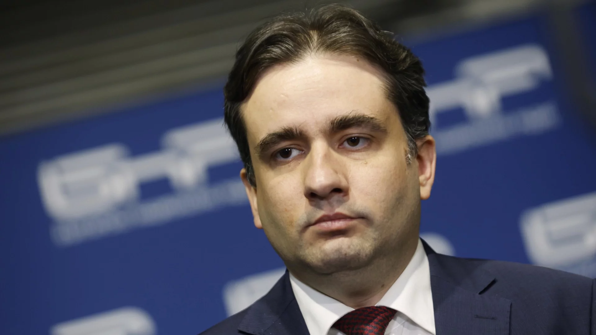 Божанов: ГЕРБ пречат на реализирането на алтернатива на Йотова