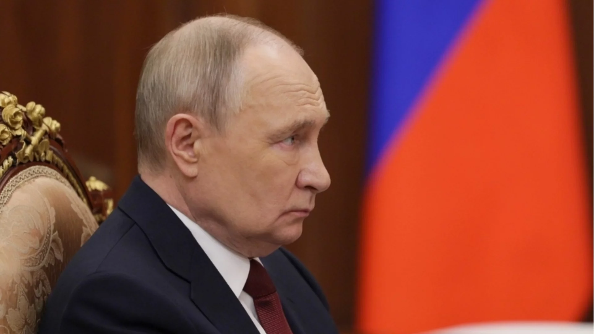 "Другари, чувате ли ме": Путин се обърна към моряци, но никой не му отговори (ВИДЕО)