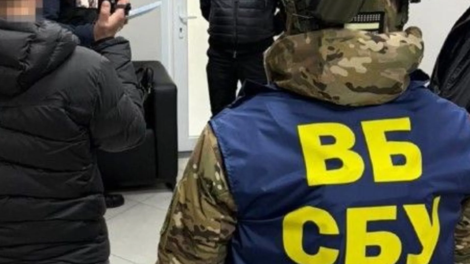 Отвличане, стрелба, руски партизански лидер: Спекулации за операция на спецслужби в Киев (ВИДЕО)