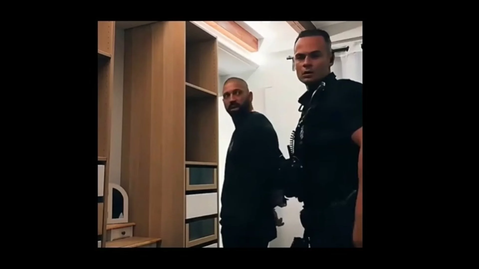 Испанската полиция арестува Стоян Колев по време на живо излъчване (ВИДЕО)