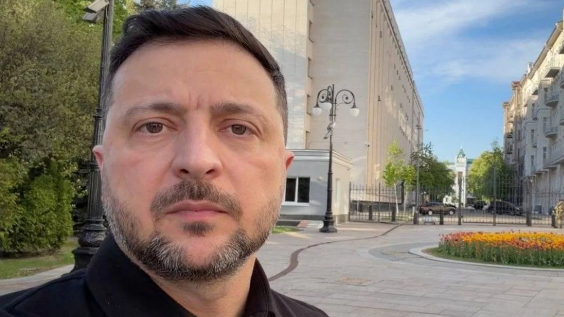Зеленски: Бяхме готови да посрещнем пратениците на летището, Русия не позволи