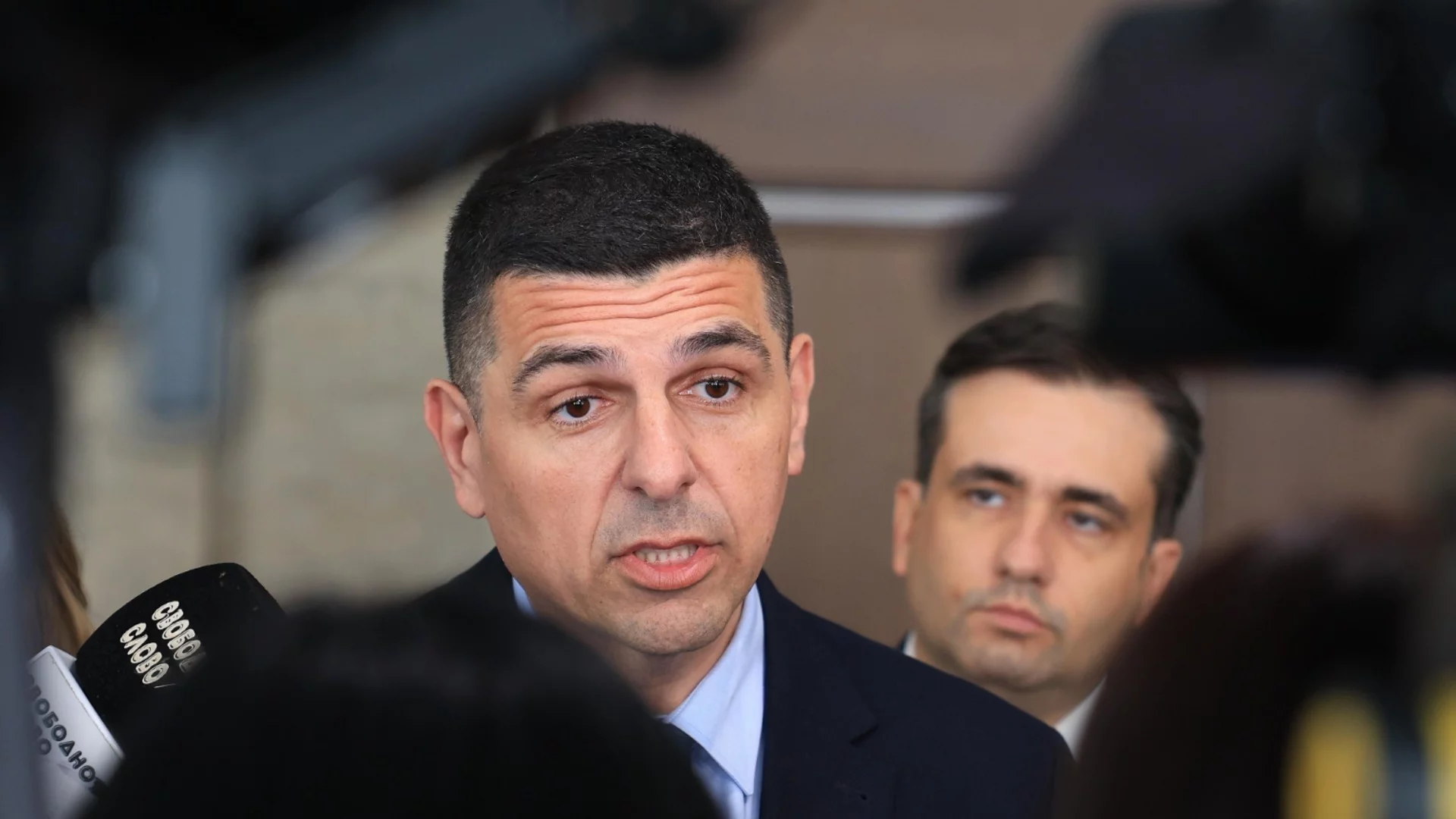 "Националният интерес не се защитава със снишаване": Мирчев за големия урок на Съединението и критика към правителството за Русия