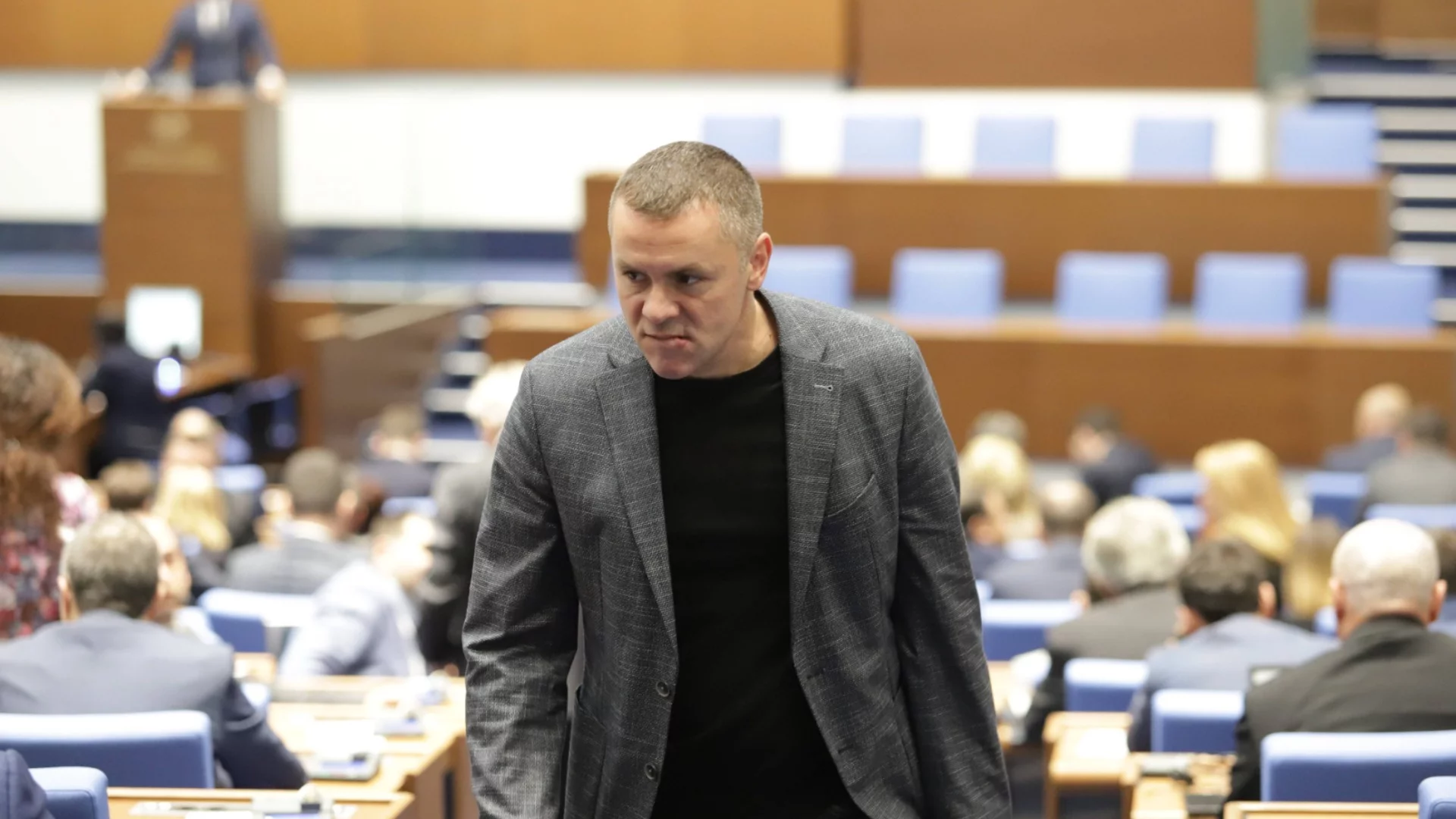 Ицо Хазарта ще съобщи "нещо важно" в 9 ч. на 9 септември