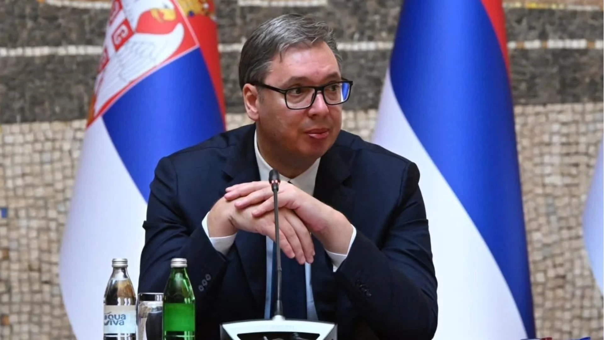 След близо две години протести: Вучич официално разпусна парламента и насрочи нови избори